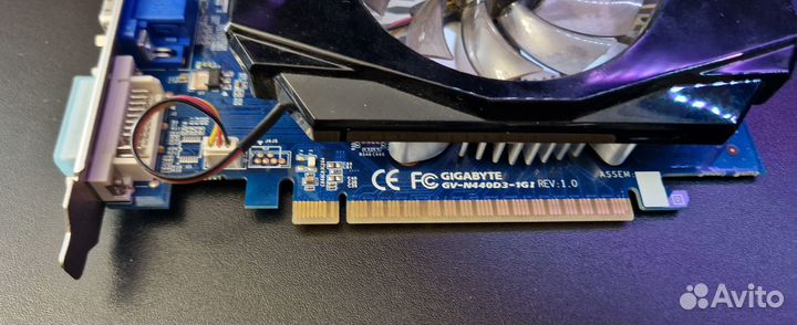 Видеокарта Gigabyte GT 440