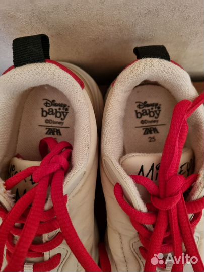 Кроссовки для девочки