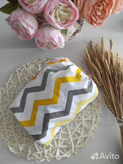 Простынь на резинке 120/60