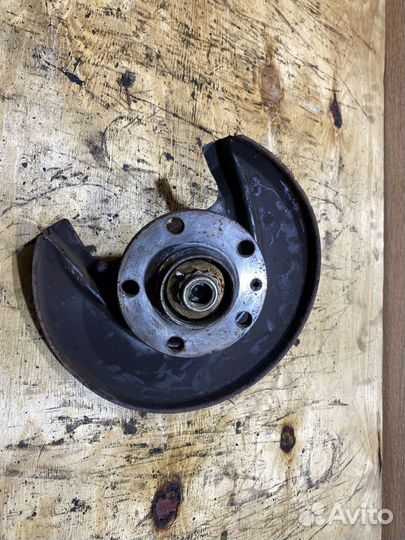 Ступица задняя Volkswagen Golf 4, Octavia Tour