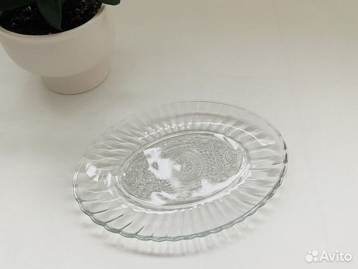 Блюдо сервировочное стекло селедочница kоnyа