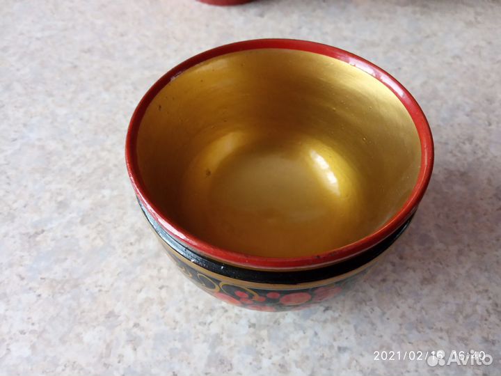 Деревяная посуда хохлома