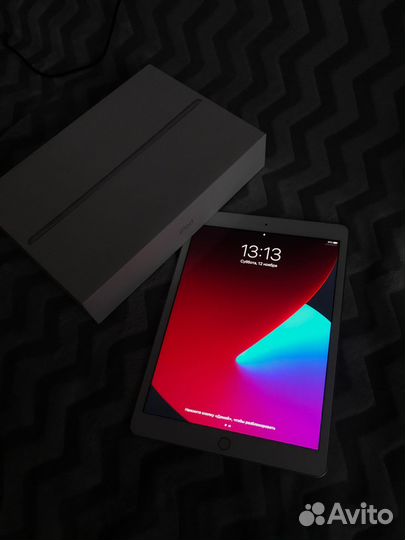 Apple iPad 8 (2020) Wi-Fi + LTE