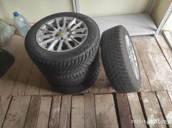 R14 Trail A/P All Season 185/60, PCD 5x100 DIA 57.1