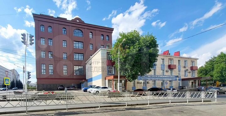 Помещение 441м2 в чистовой отделке в центре