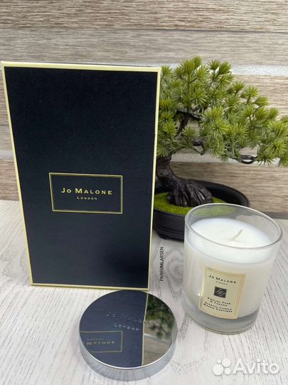 Свеча Jo Malone Jo Malone English Pear & Freesia