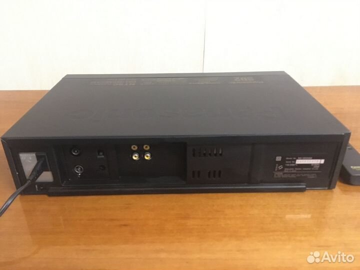 Видеомагнитофон Sony NV-SD2AM