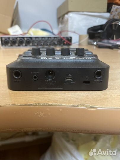 Гитарный процессор zoom g1 four