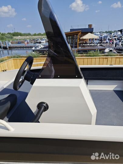 Алюминиевая моторная лодка Триера 420 New 2025