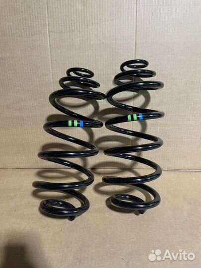 Пружина задней подвески Peugeot Traveller