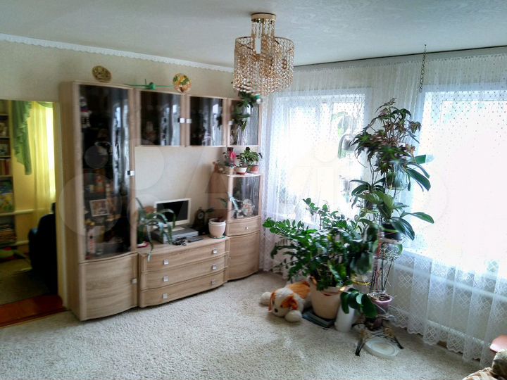 3-к. квартира, 75 м², 1/2 эт.