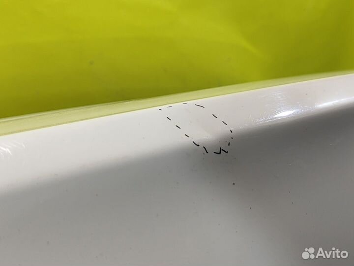 Крышка багажника LADA Granta 2011