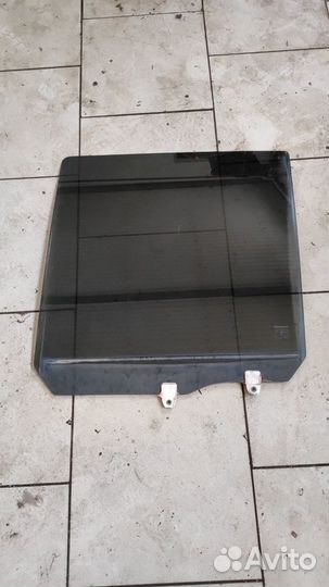 Стекло двери honda cr-v rd1 crv1