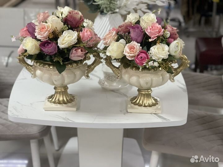 Ваза с цветами