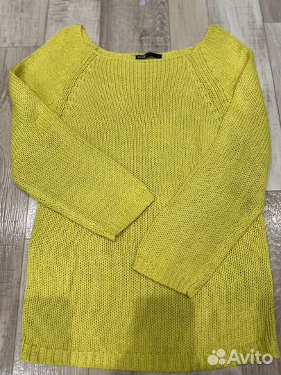 Женский свитер