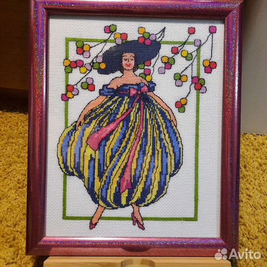 Картина,вышитая крестом 