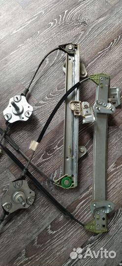 Стеклоподъёмники на гранту