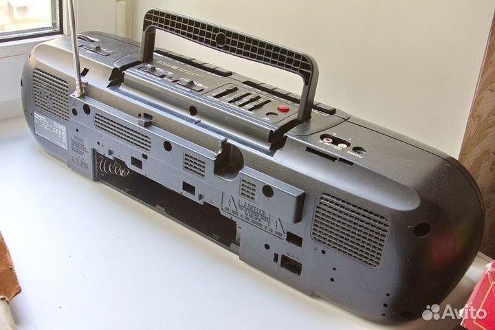 Стереомагнитола Panasonic RX-FT570