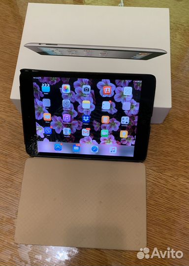 Планшет iPad (2)