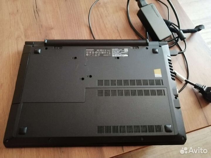 Ноутбук lenovo
