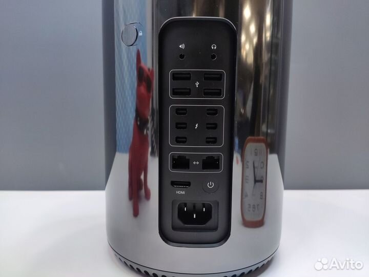 Компьютер Mac Pro 6.1