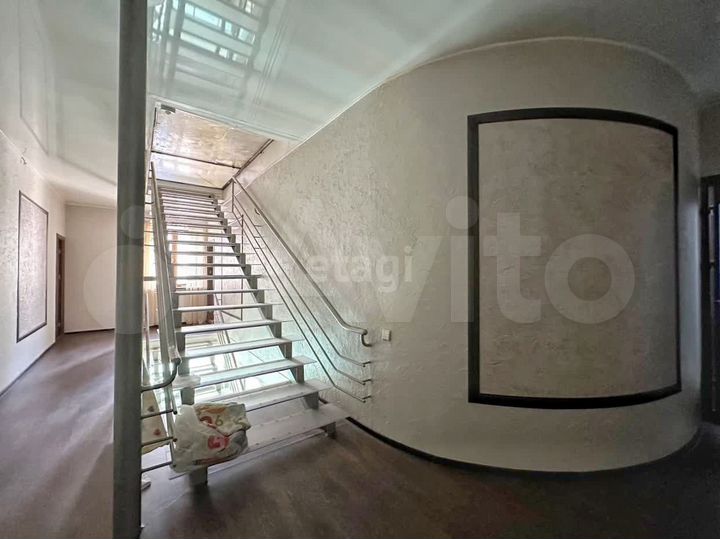 Коттедж 346,1 м² на участке 12 сот.