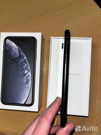 iPhone Xr, 64 ГБ
