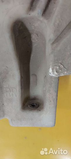 Бачок омывателя Nissan Almera N16