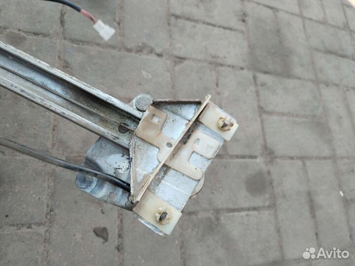 Стеклоподъемники зад правый мазда кседос6/mazda