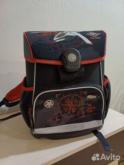 Рюкзак школьный для мальчика ортопедический