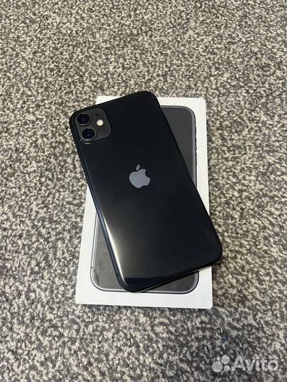 iPhone 11, 64 ГБ