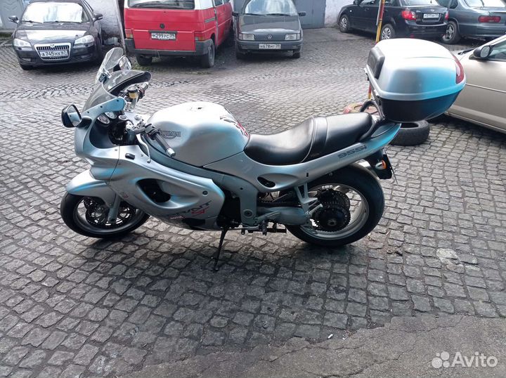 Триумф sprint ST 955i