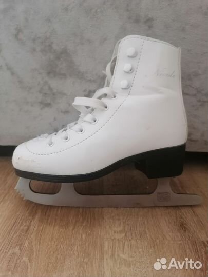 Коньки фигурные детские 31 размер
