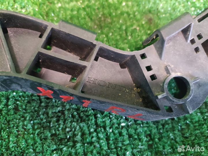 Кронштейн бампера заднего левый Honda Accord 8 (C