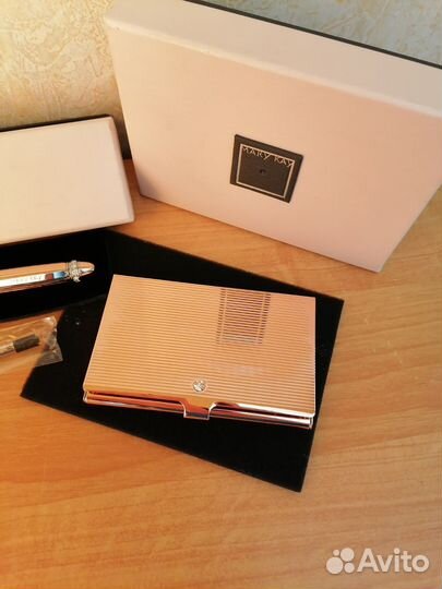 Набор: визитница и ручка Mary Kay