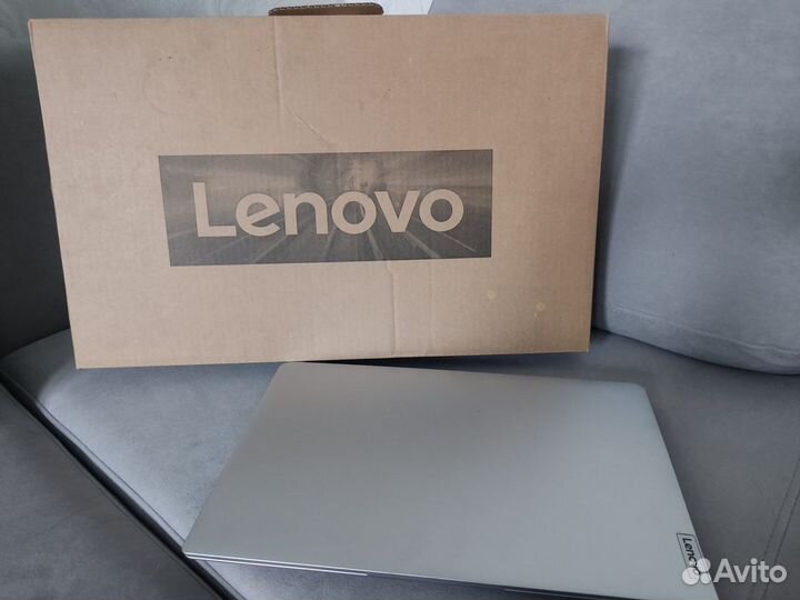 Lenovo ideapad 1