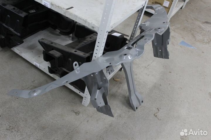 Панель передняя (телевизор) LADA 2123 Trevel