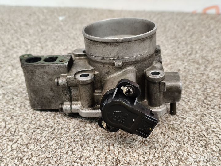 Дроссельная заслонка Hyundai Kia 35100-39610