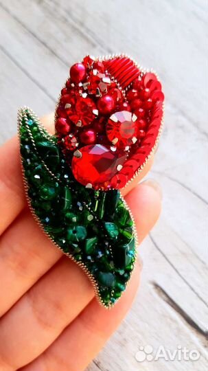 Брошь Тюльпан ручной работы
