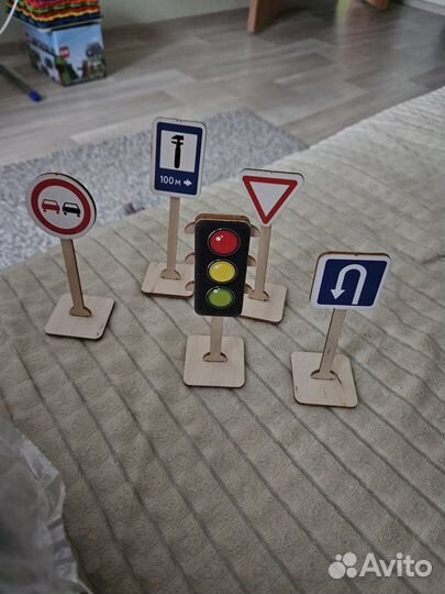 Дорожные знаки игрушки