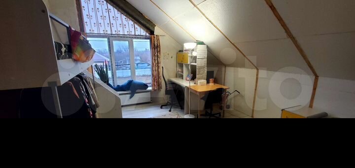 Дом 174 м² на участке 9 сот.