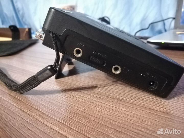 Degen DE1106 с Авиадиапазоном