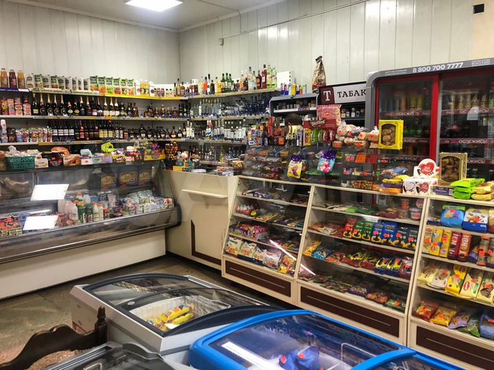 Торговая площадь, 65 м²