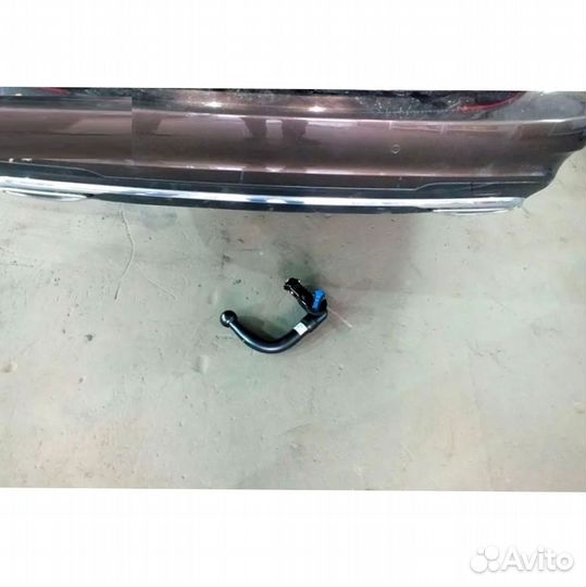 Фаркоп Mercedes E-Class седан w212