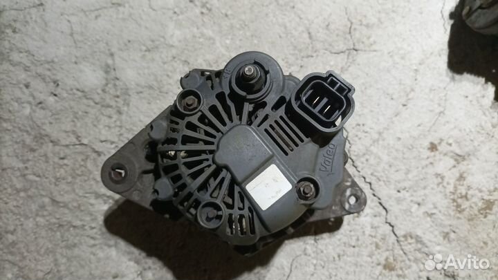 Генератор Kia Rio 2 Б.У