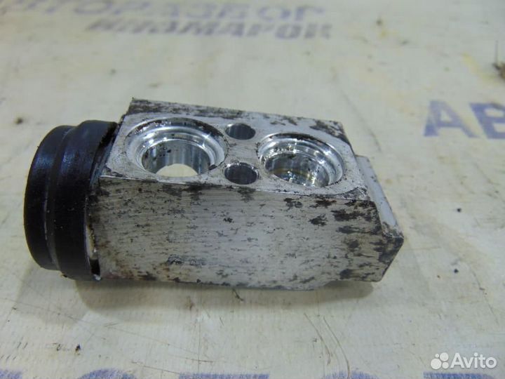 Клапан кондиционера для Hyundai Solaris 1 2010-20