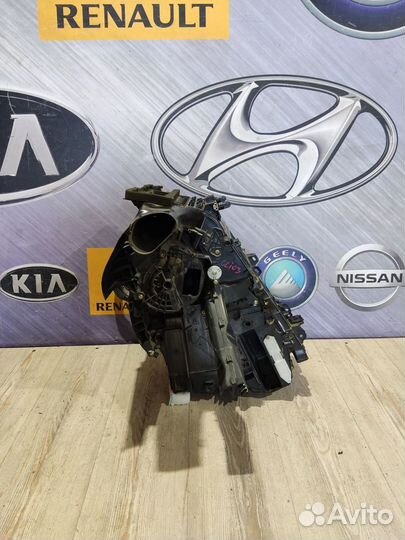 Корпус печки отопителя Renault clio 3