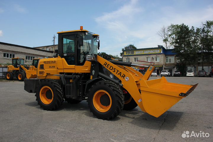 Фронтальный погрузчик Redstar ZL25S, 2023