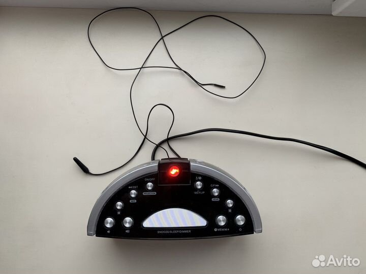 Радиочасы vitek VT-3505 SR