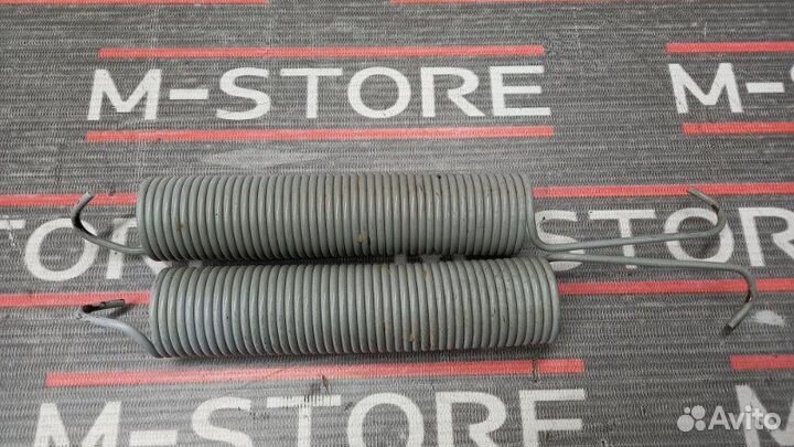 Пружина багажника Mercedes-Benz E-Class W211